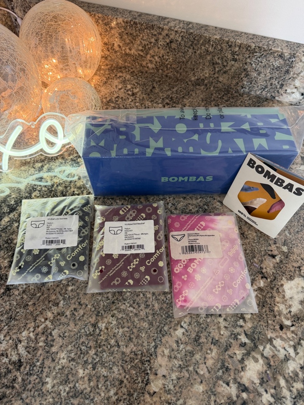Bombas Women's Seamless Briefs and Bikini underwear with NWT Gift Box
